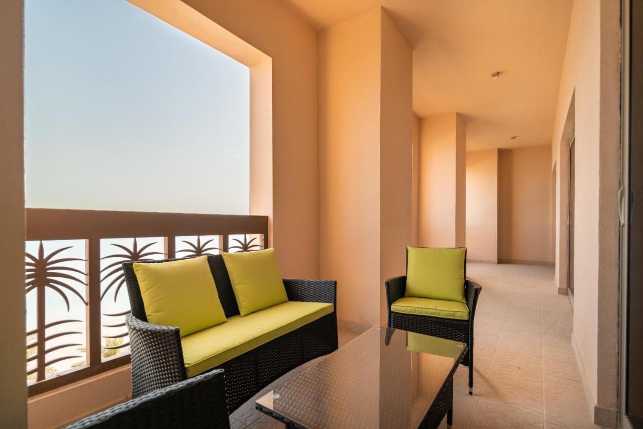 Simply Comfort In Sarai Palm Jumeirah Dubai Exterior photo