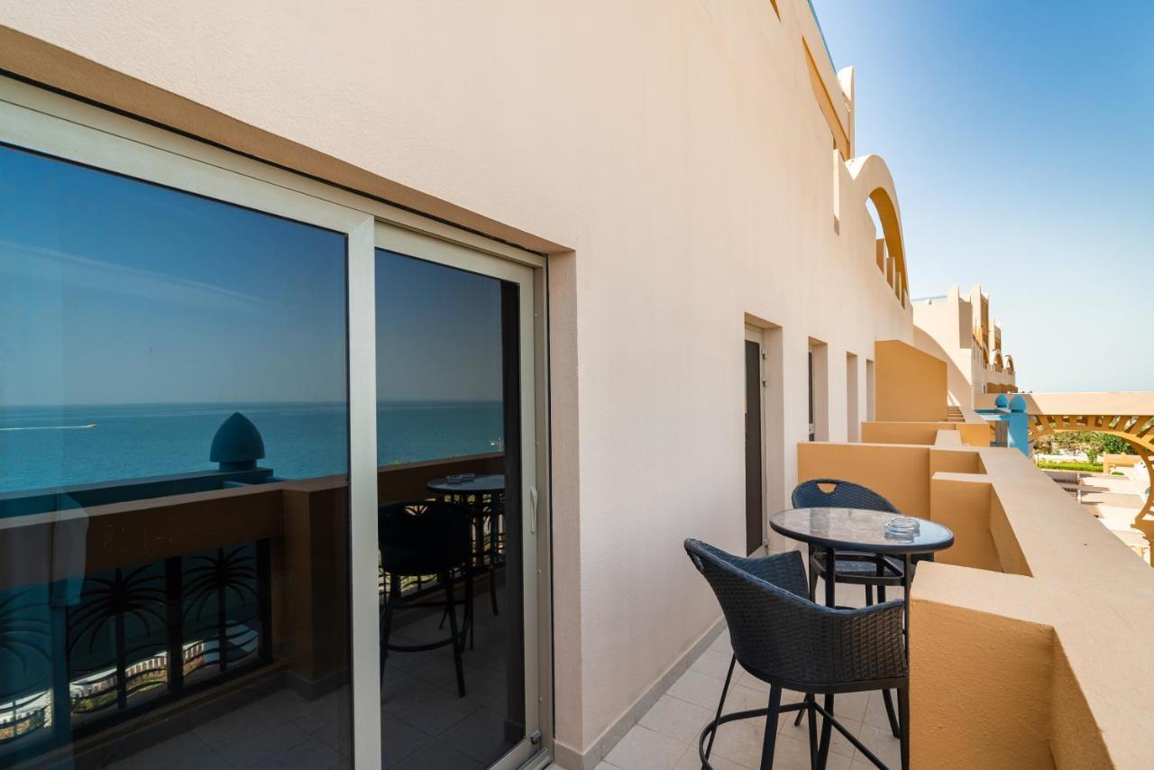 Simply Comfort In Sarai Palm Jumeirah Dubai Exterior photo