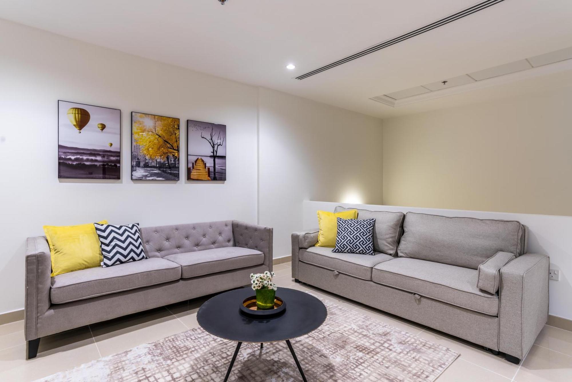 Simply Comfort In Sarai Palm Jumeirah Dubai Exterior photo