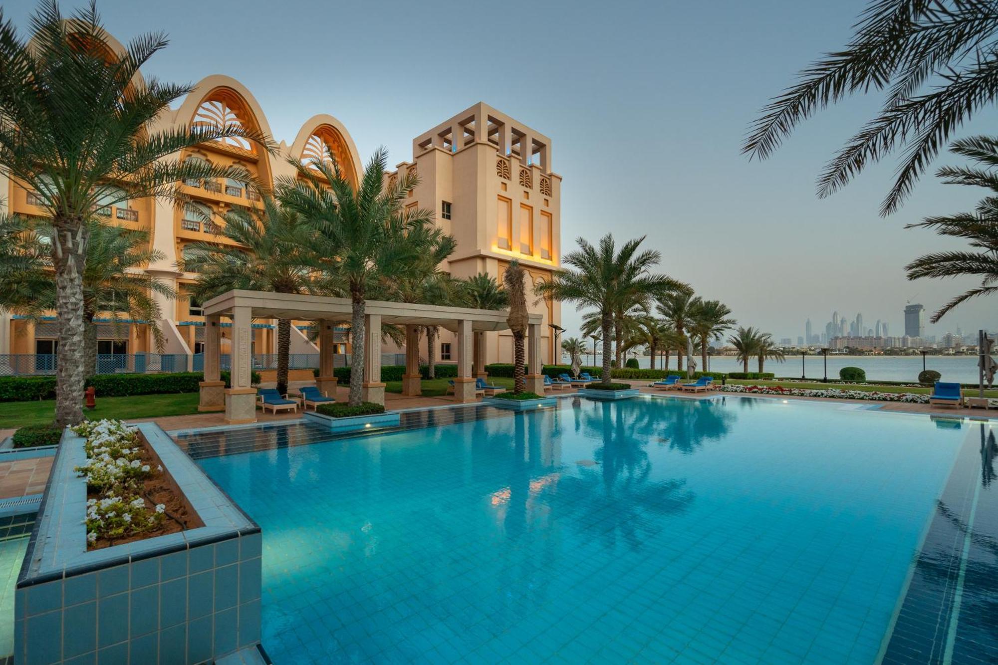 Simply Comfort In Sarai Palm Jumeirah Dubai Exterior photo