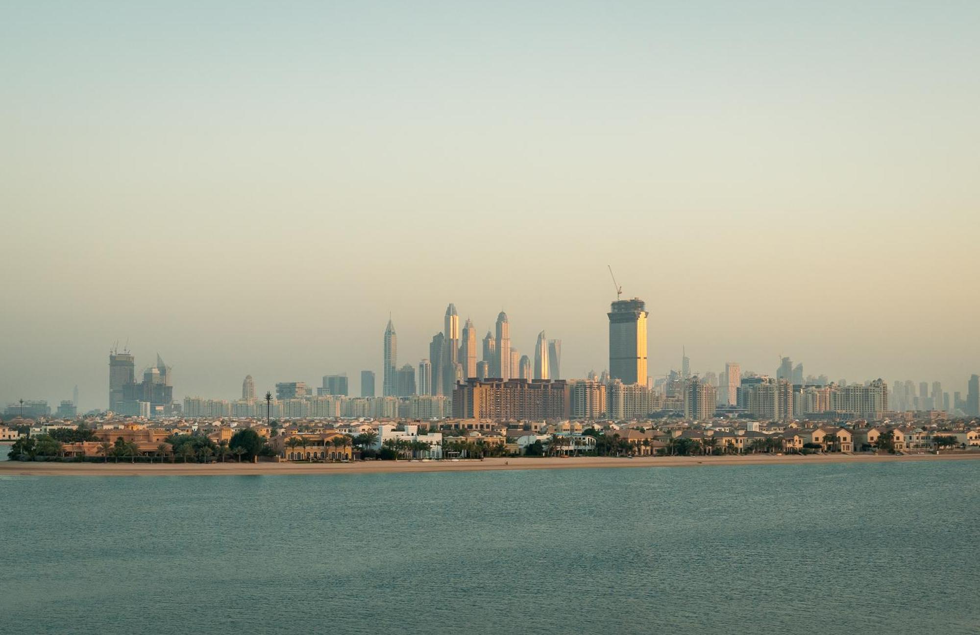 Simply Comfort In Sarai Palm Jumeirah Dubai Exterior photo